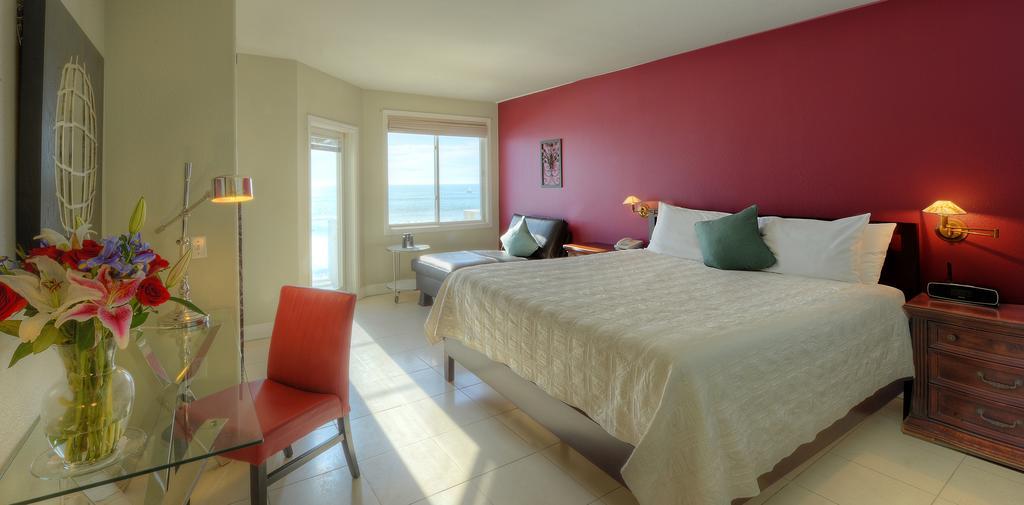 The Oceanfront Stay On Miramarbeach Hmb El Granada エクステリア 写真